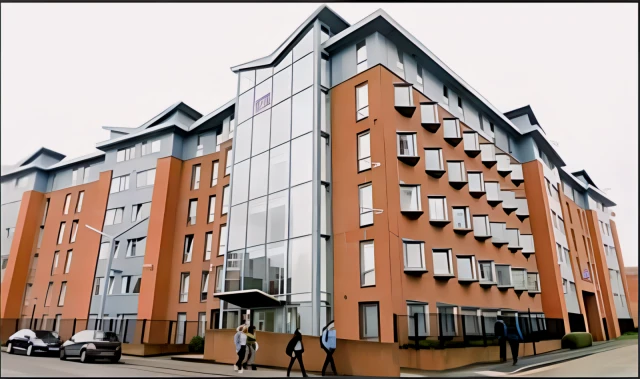 Queen's Park House
