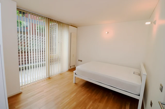 apartment near Becquerel Court 3