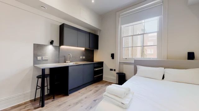 Inverness Terrace 16273# 2