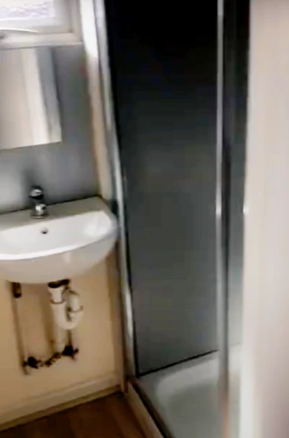 apartment in Wembley 4