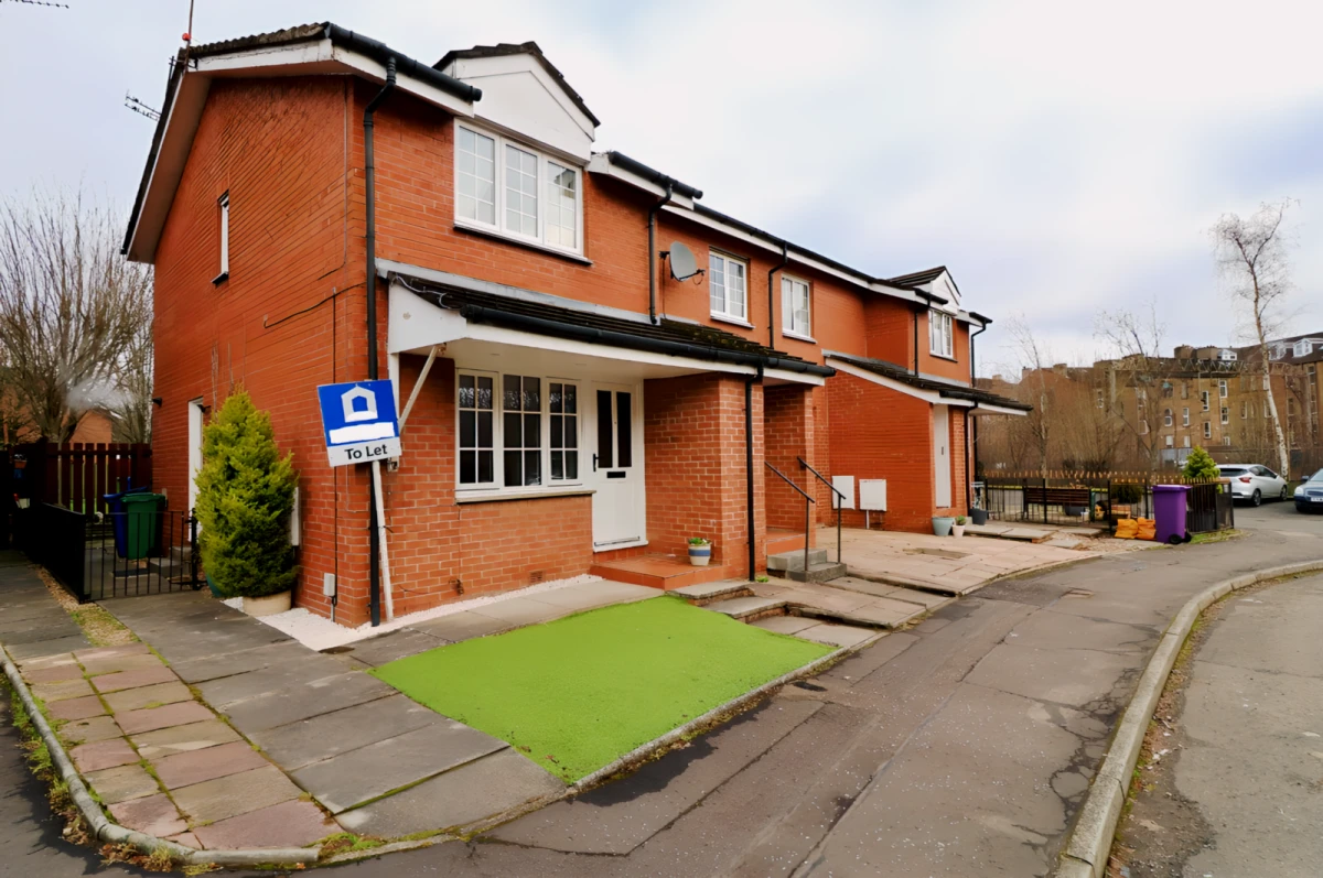 Blairatholl Gardens, G11 7QN 0