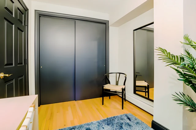 356 W 39th St - New York student accommodation - Full Bedroom A