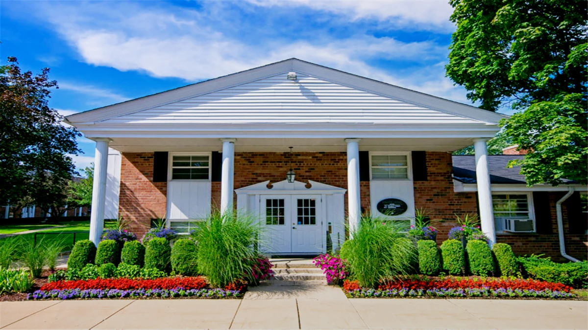 GreenBrier Apartments 0