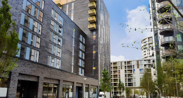 Canary Wharf Millharbour Apartments