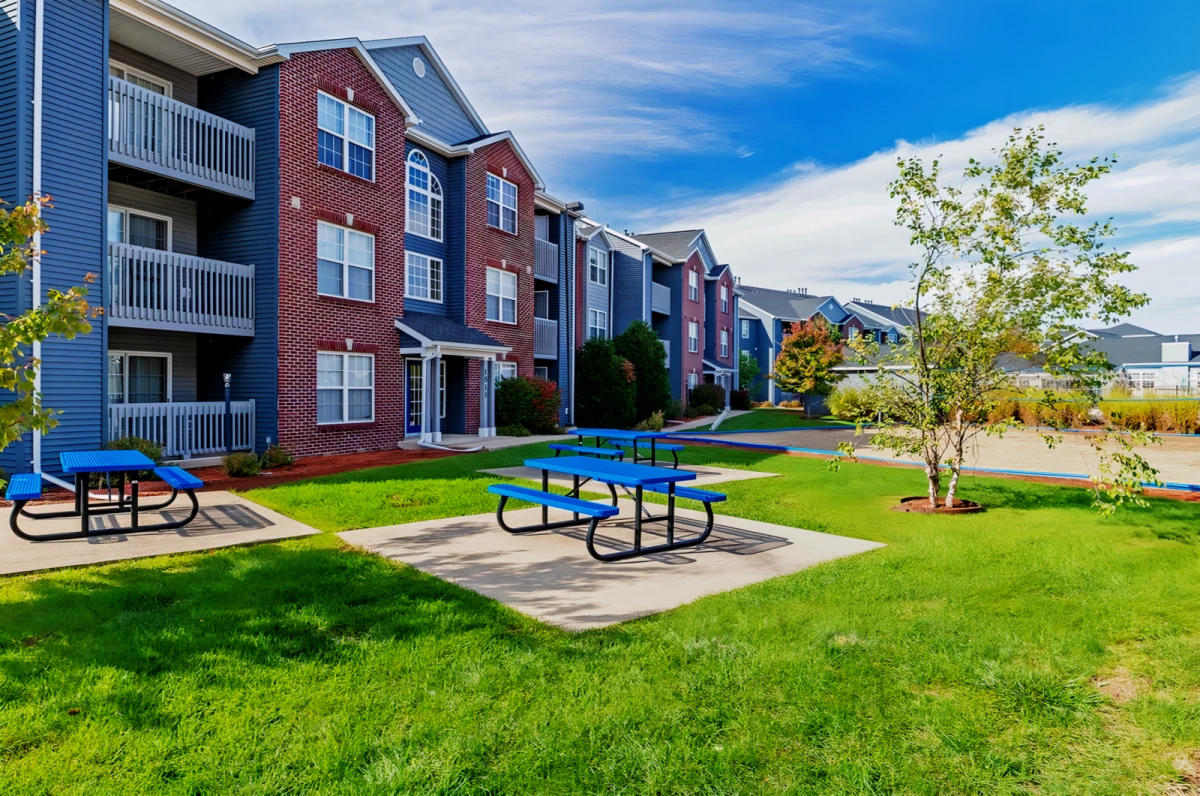 The Pointe Urbana IL - Urbana student accommodation