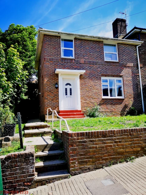 4 Bed Semi HMO House