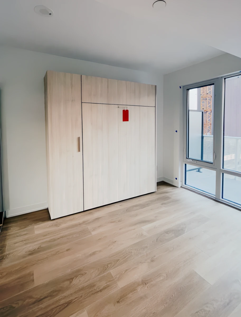 1613 - 501 Yonge St 0