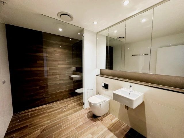 6 Galloway St 1