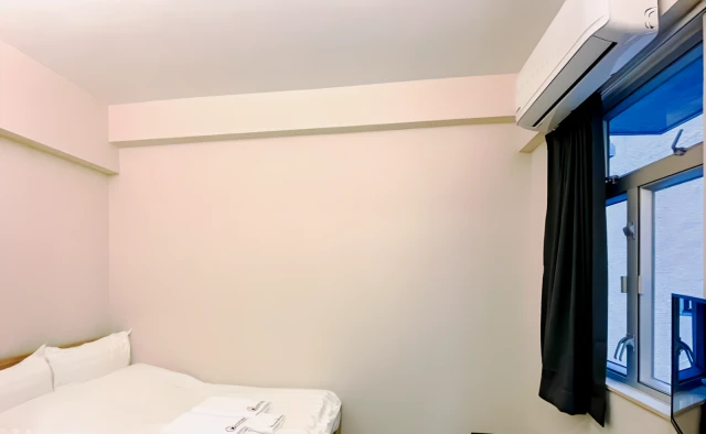 Tsim Sha Tsui: Studio (H3) 4