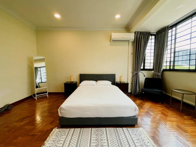 Simon Plaza Apartment near Kovan MRT 1