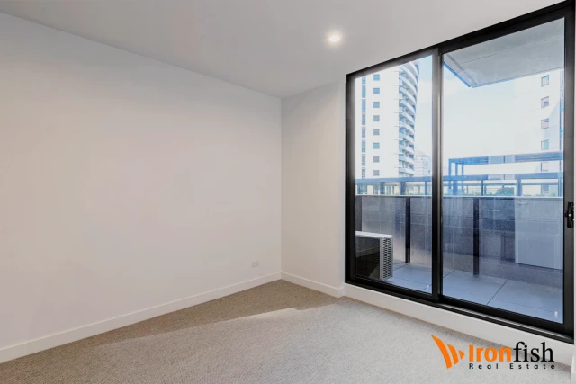 387 Docklands Drive, Docklands 4