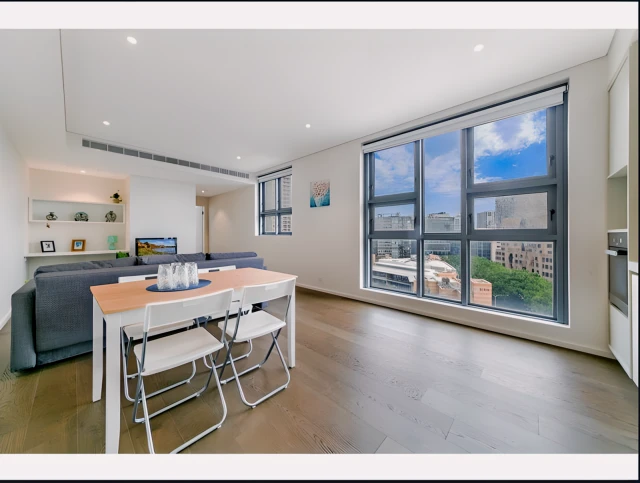 65 Tumbalong Boulevard 2