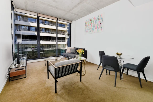 apartment near Little Collins Street 3