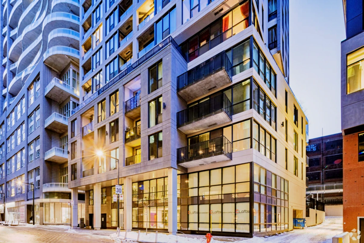 Loxley Quartier des Spectacles - Montreal student accommodation