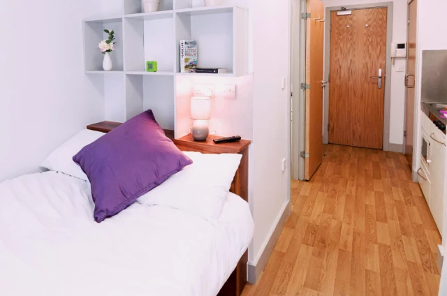 uhomes.com | Student Accommodation, Housing, Flats, Apartments for Rent