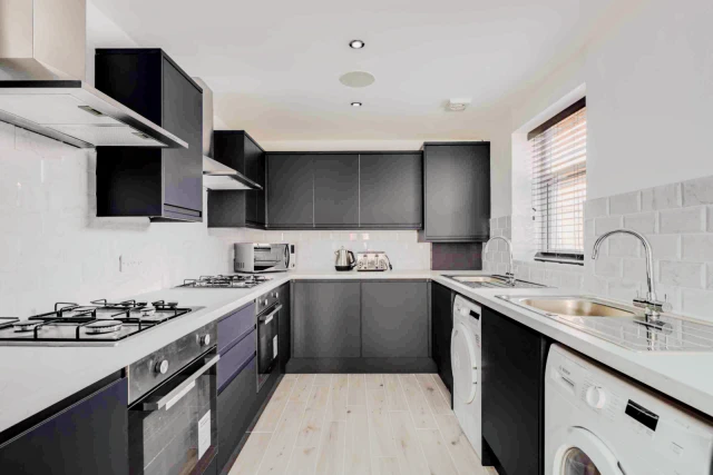 142 Alderson Road, L15 4