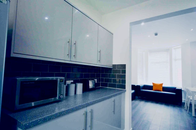 58 Egerton road, L15 2