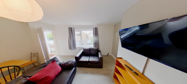 Elvet Crescent , DH1 3AP 3