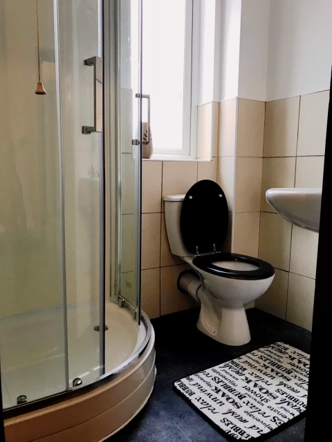 Flat 2, Ashby Road, LE11 3AA 2