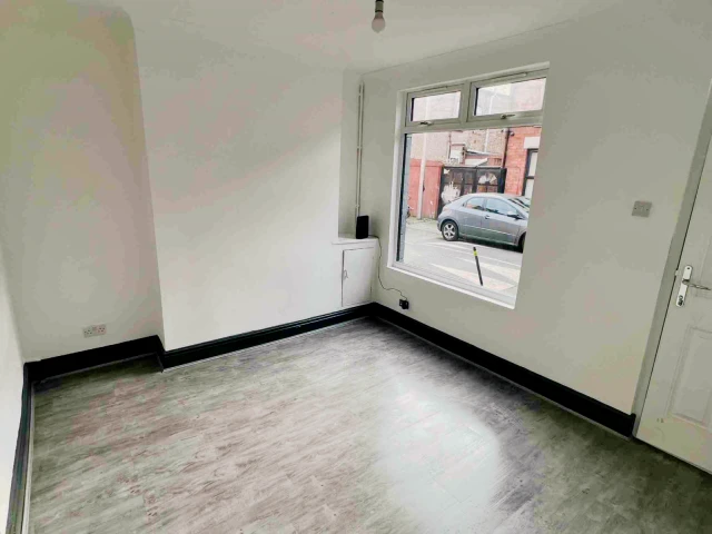 27 Altcar Avenue, L15 4