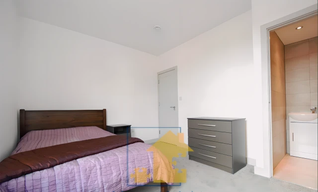 Entire Place·7B7B···68 Tiverton Road, Selly Oak 3