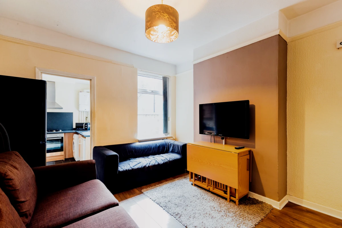 Curzon Street, LE11 3BQ 0