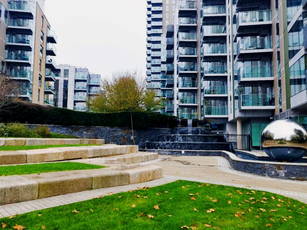 UM-Woodberry Down 14 0