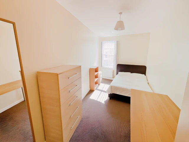 Ashby square, LE11 5AA 3