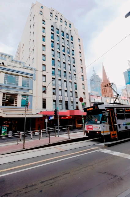 Student Living on Flinders 2