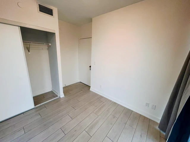 2033 Kennedy Road 3