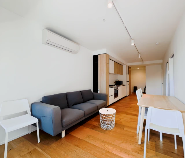 121 Rosslyn St 2