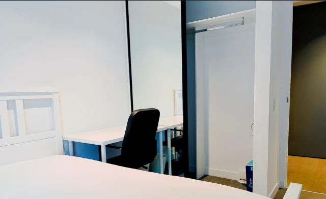 462 Elizabeth Street 1