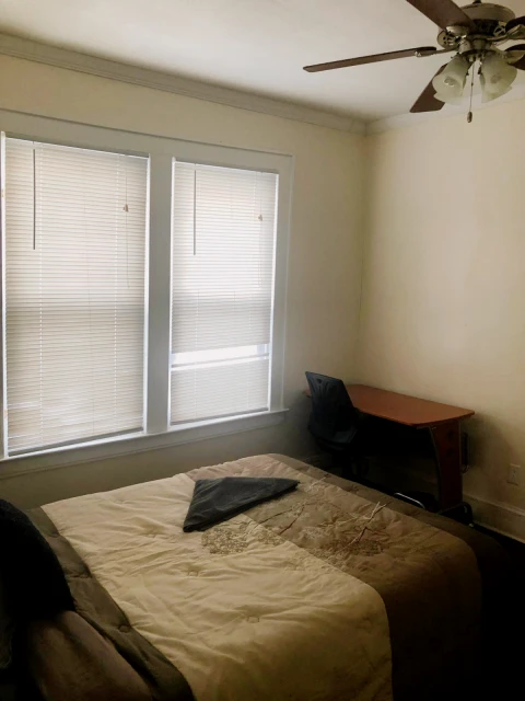 1524 East Genesee St Apartment 2 2