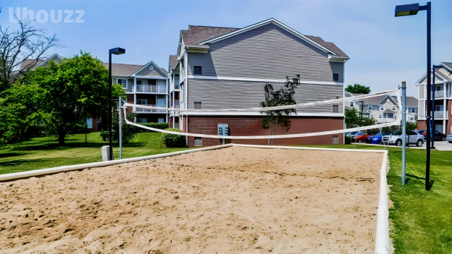 Campus Court at Red Mile 2