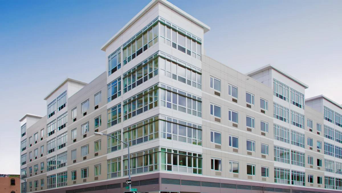 175 Kent - New York student accommodation