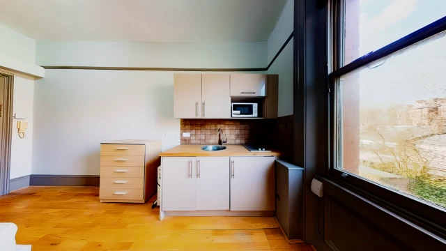 Belsize Avenue 22959# 3