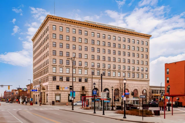 Market District Lofts