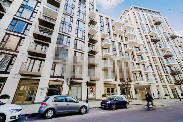 Admiralty House, Vaughan Way, E1W 1