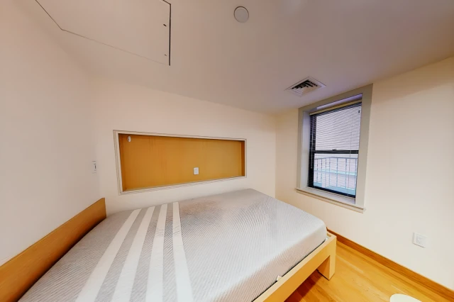 Mount Auburn St., Cambridge, MA 02138 1