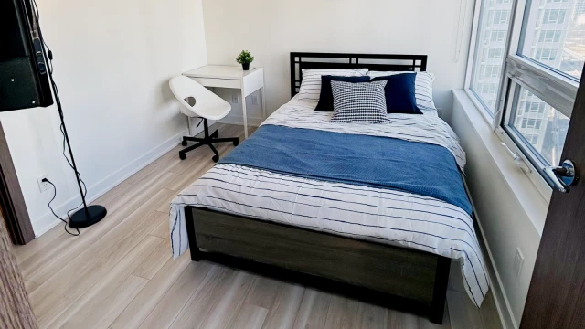 Liwinco - The City Place (17 Bathurst Street) 2