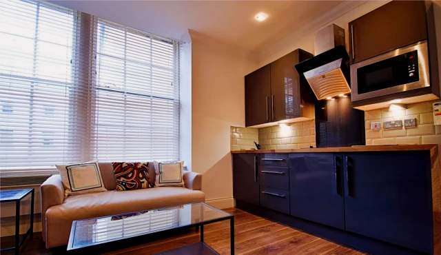 St. Leonards Gate, Lancaster - Flat 2, Rhodes House 2
