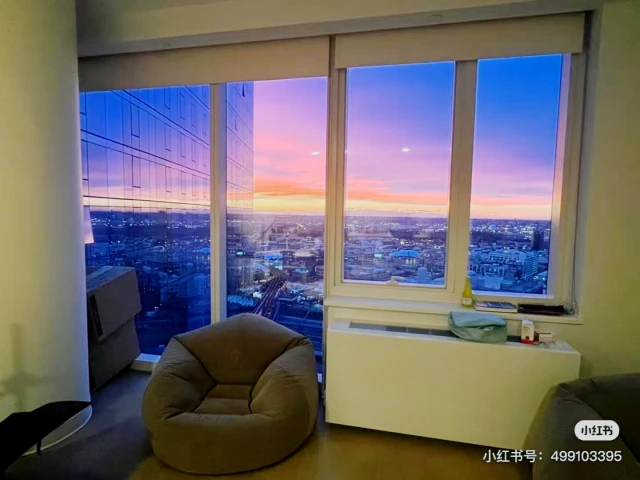 2 Jackson Park