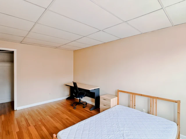 2326 Murray Ave 3