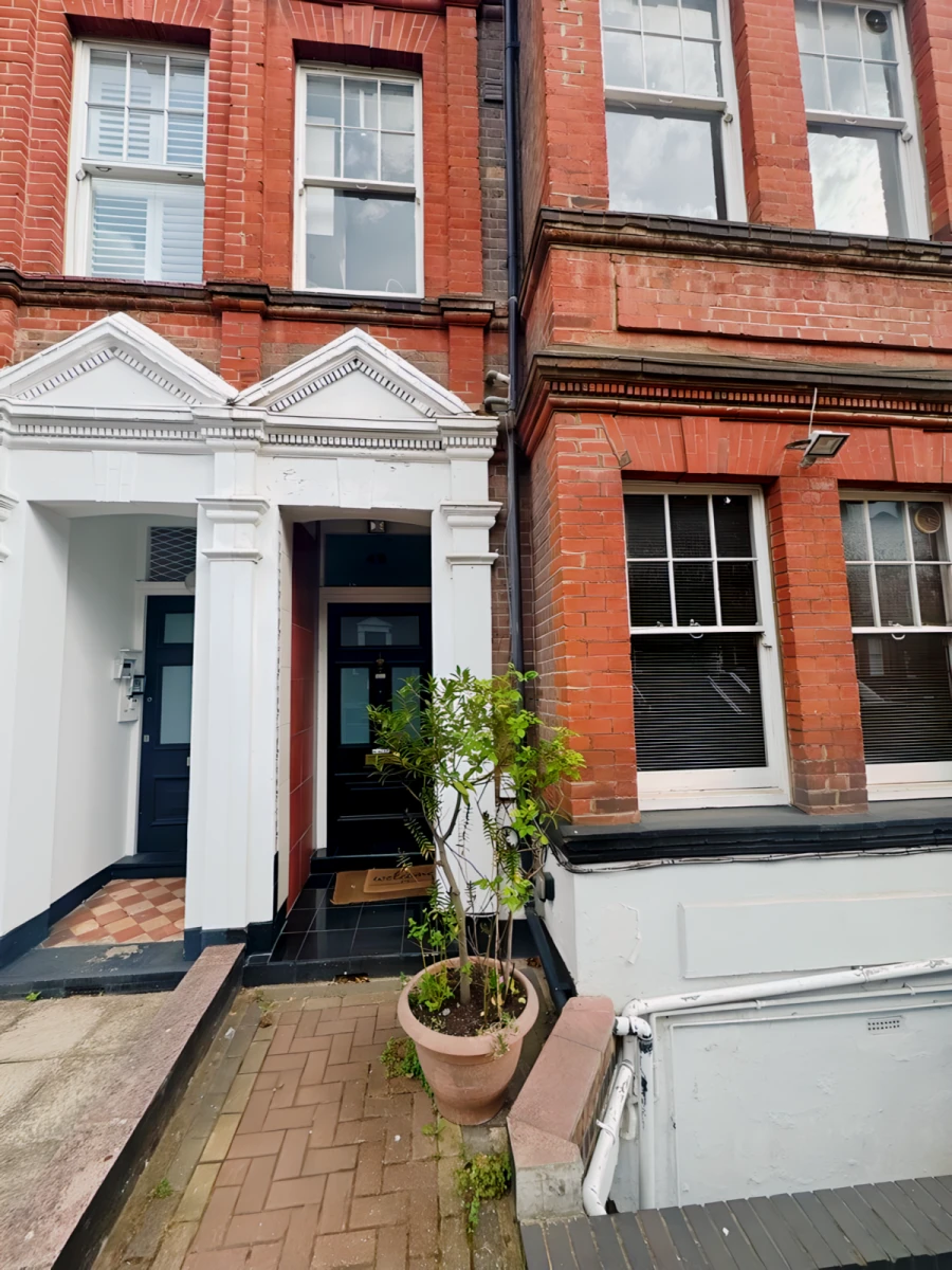 Goldhurst Terrace 23972# 0