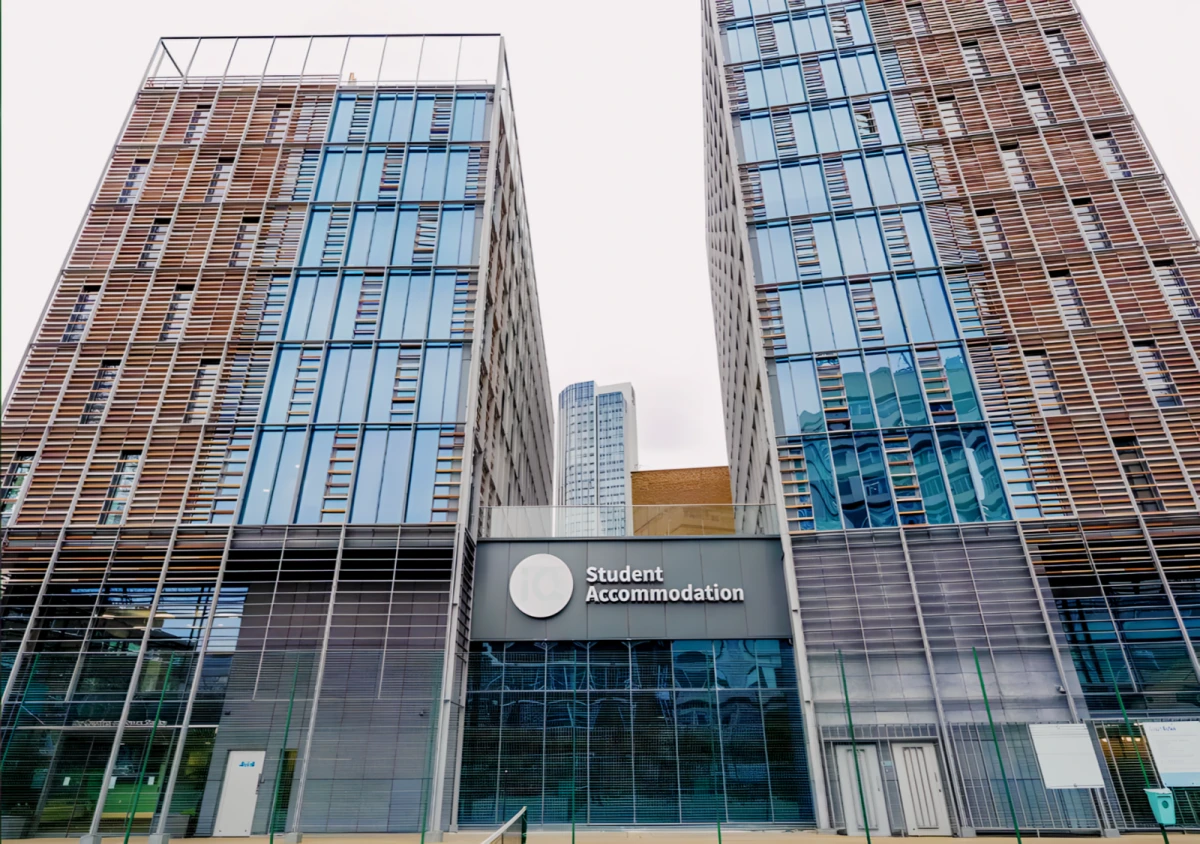 iQ Paris Gardens - London student accommodation