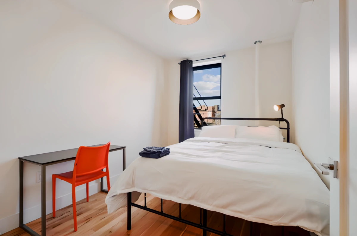 Park Avenue East Home - New York student accommodation