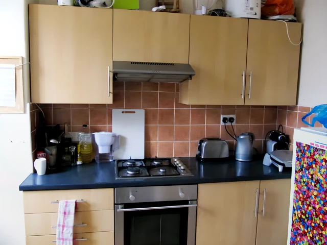 Royal Park Grove 24242# 2