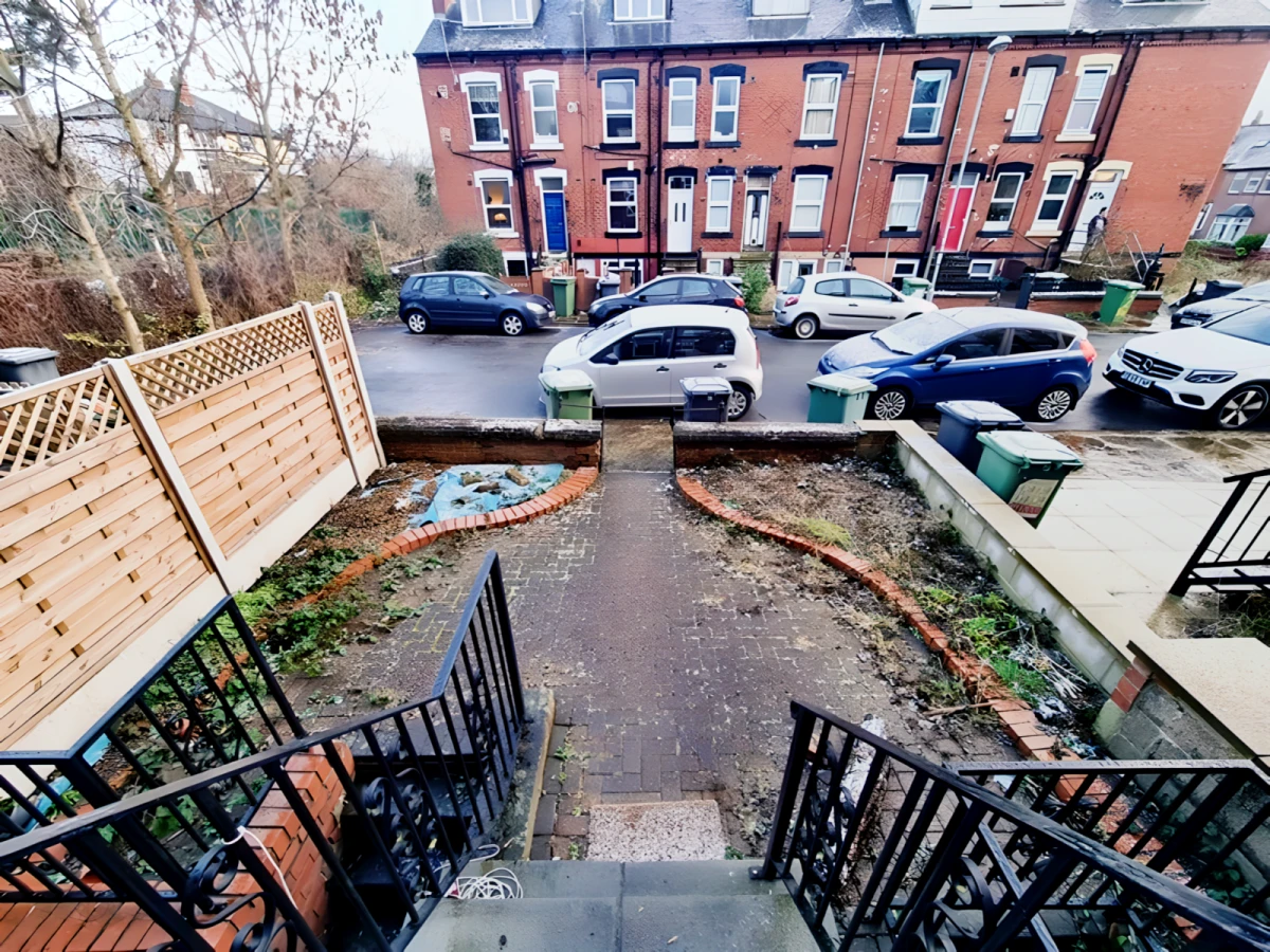 Beechwood Walk 25414# 0