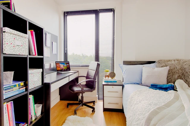 Myrtle St Apartments 3