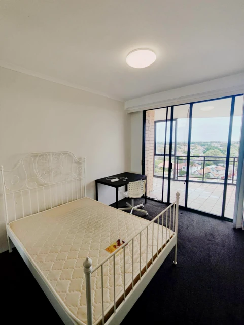 255 Anzac Parade 3